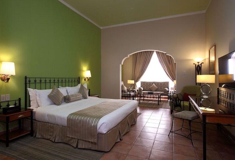 اتاق لوکس, Mena Holiday Beach Resort Half Moon