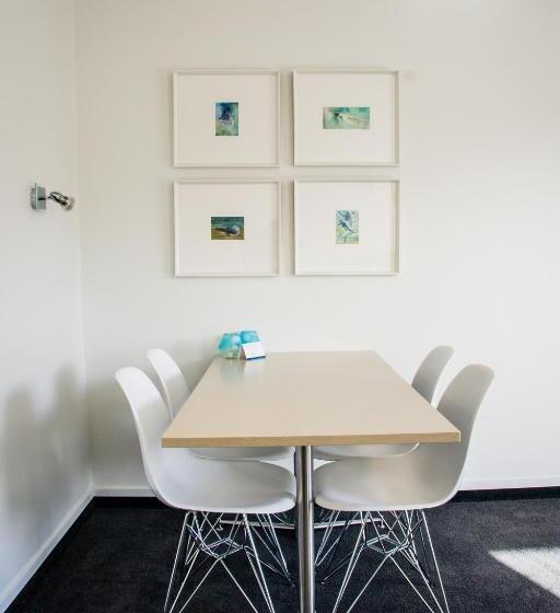 2 Bedroom Premium Apartment, Radfords On The Lake