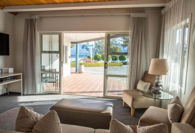 آپارتمان 1 خوابه همکف, Radfords On The Lake