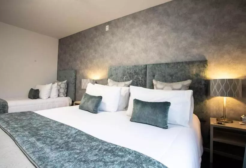 Suite with lake view, Radfords On The Lake