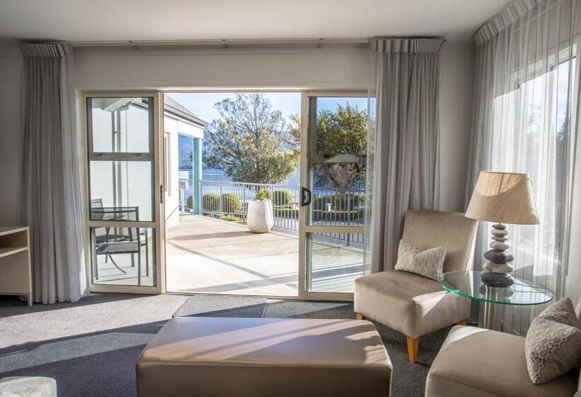 Suite with lake view, Radfords On The Lake