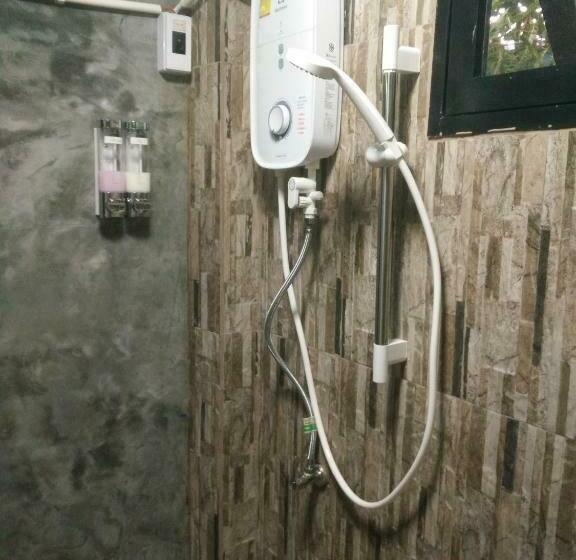 ガーデンビューデラックスルーム, ต้งโฮมหละปูน