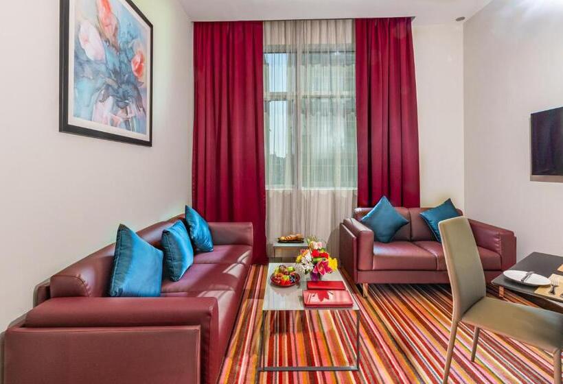 جناح إدارى, Gravity Hotel Abu Dhabi