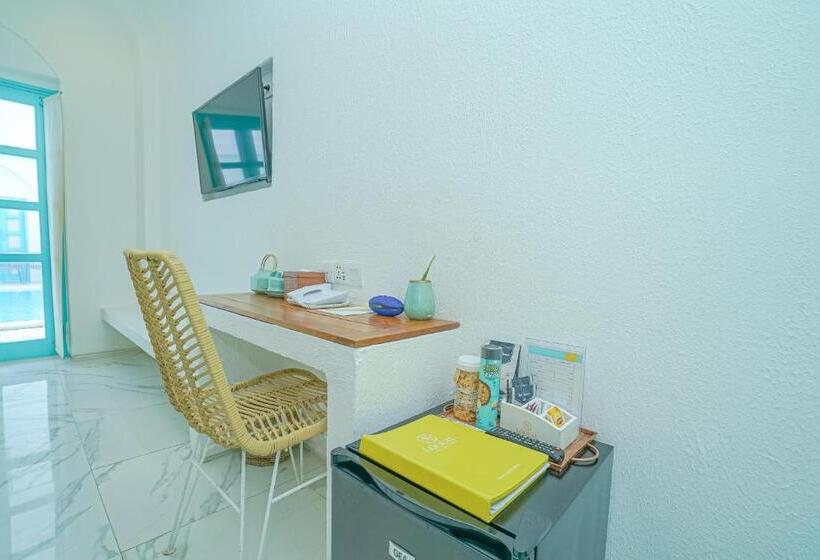 キングサイズベッドのスイートルーム, Loccal Collection Hotel Komodo