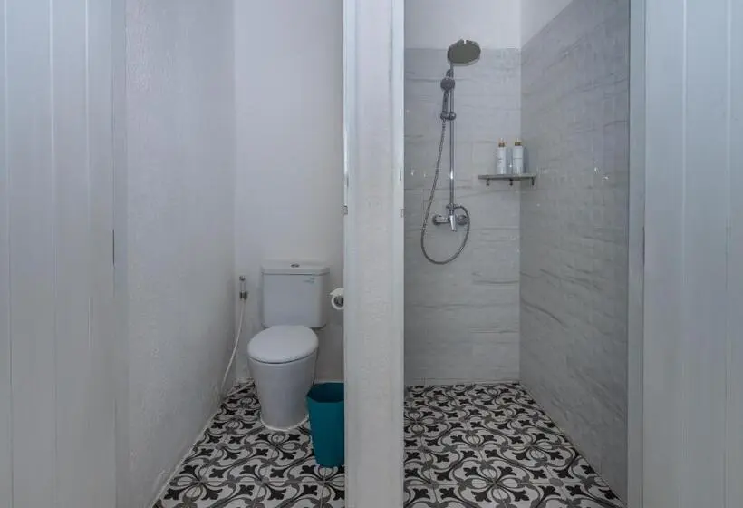 スタンダードルーム, Loccal Collection Hotel Komodo