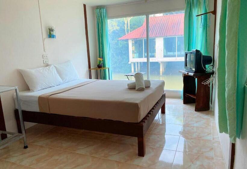 غرفة إقتصادية, Banpak Suankaew Talaynoi