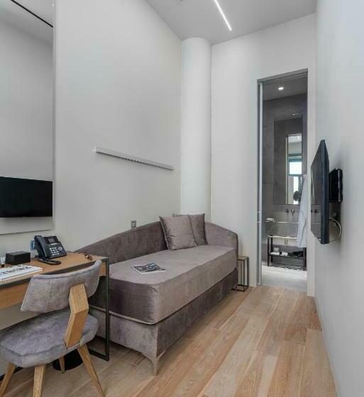 标准单人间, Hellenic Vibes Smart