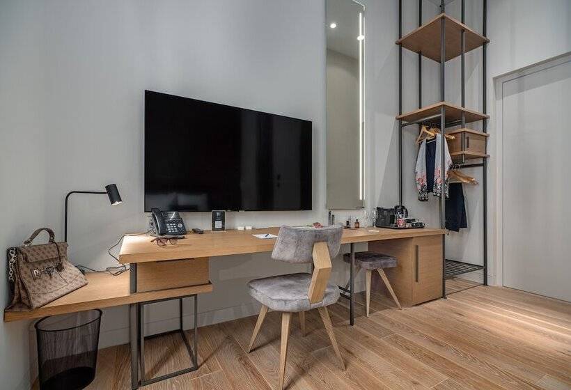 标准间, Hellenic Vibes Smart