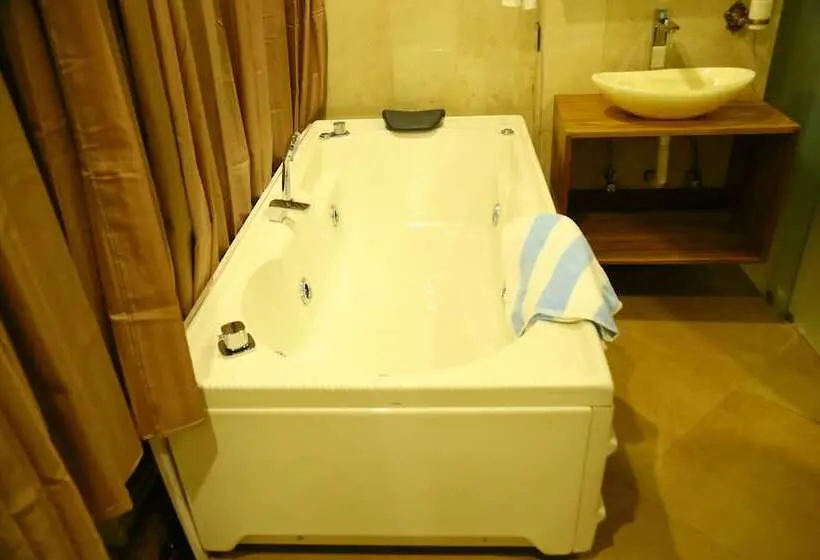 ロイヤルスイート, Royal County Resorts