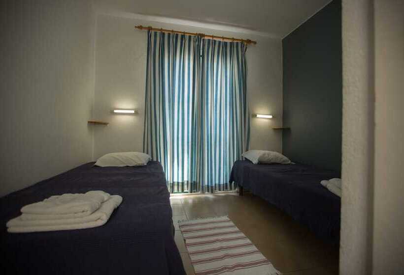 غرفة قياسية حمام مشترك, Hi Oeiras – Pousada De Juventude