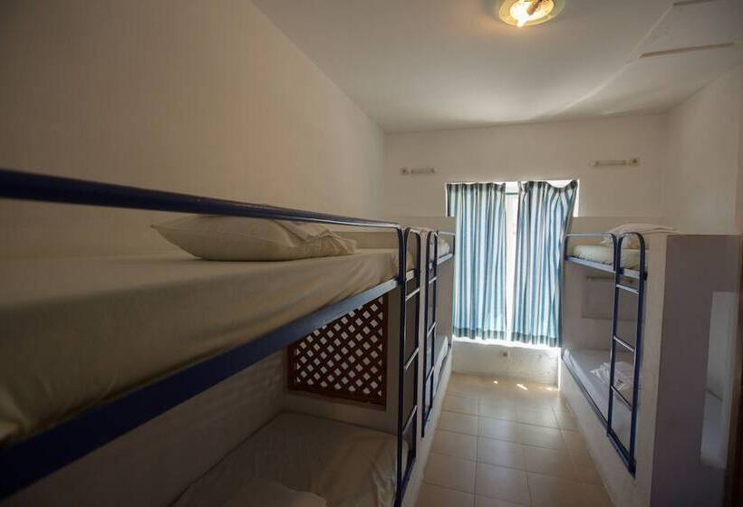 سرير فى غرفة مشتركه, Hi Oeiras – Pousada De Juventude