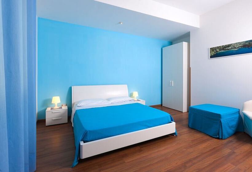 Номер Стандарт с Балконом, Bed And Breakfast Sunflower