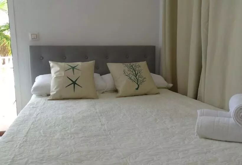 スタンダードルーム, Hostal La Paloma I   Hotel Calpe Grupo