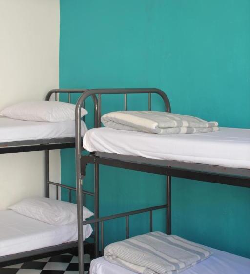 اتاق خانوادگی با سرویس بهداشتی مشترک, Hostel New York