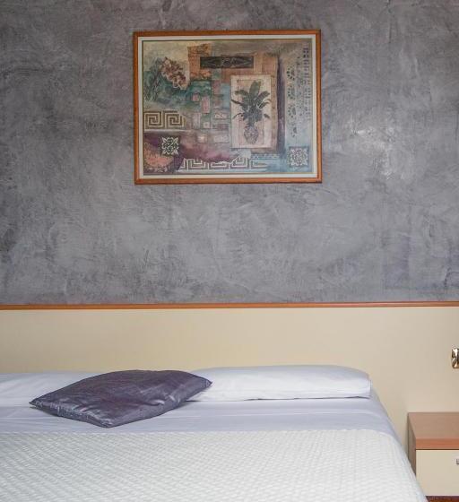 اتاق استاندارد, Angelica Firenze