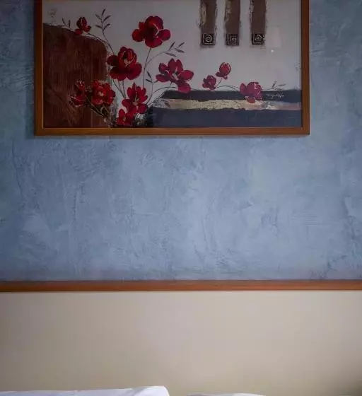 اتاق استاندارد سه نفره, Angelica Firenze
