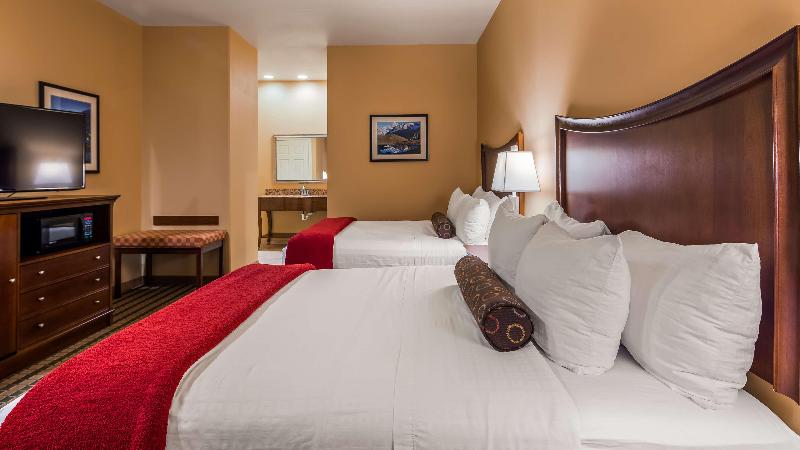 Люкс Кровать Кинг, Best Western Plus Swiss Chalet Hotel & Suites