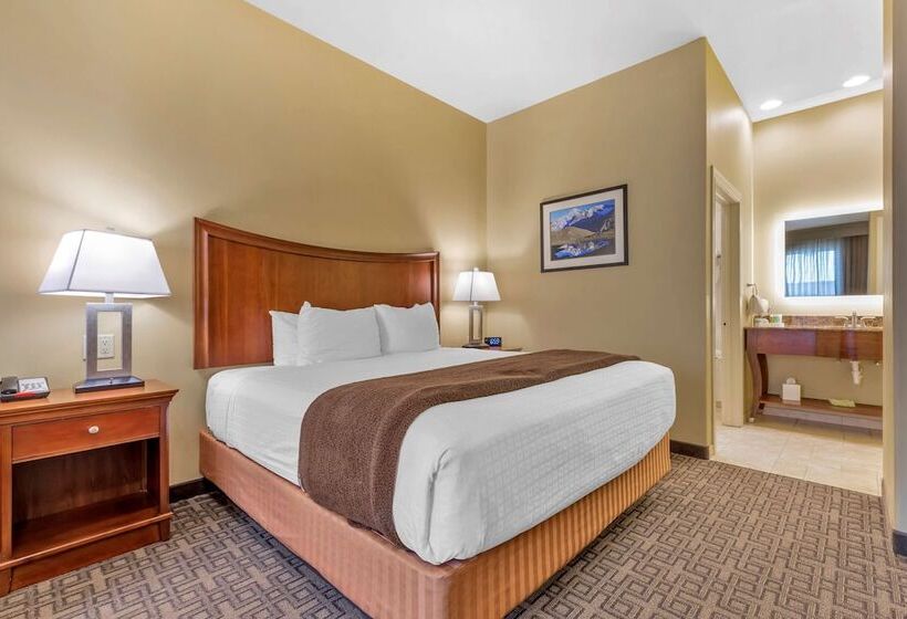 غرفة قياسية سرير مزدوج, Best Western Plus Swiss Chalet Hotel & Suites