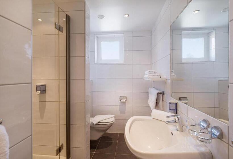 Семейный Номер, Edelweiss