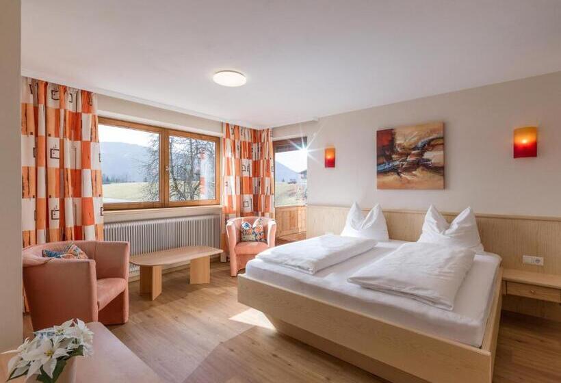 Апартаменты Deluxe 1 Спальня, Edelweiss