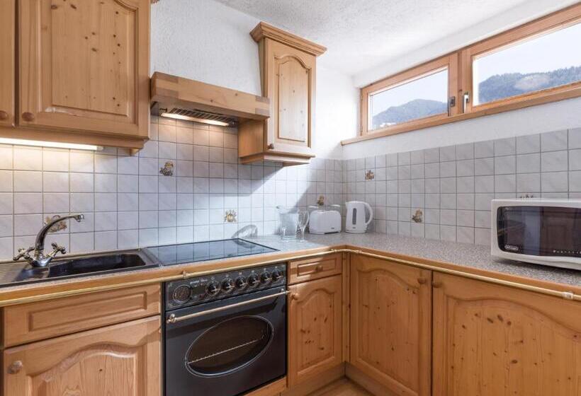 Апартаменты 3 Спальни, Edelweiss