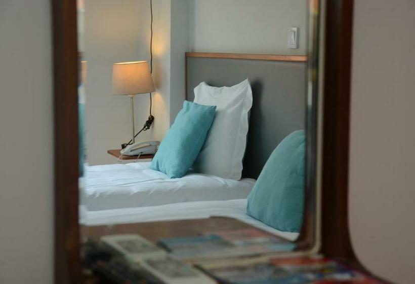 غرفة قياسية, Girassol