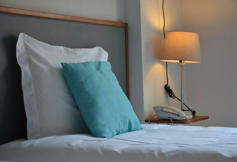 غرفة قياسية, Girassol