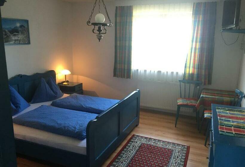 اتاق استاندارد, Haus Kernstock