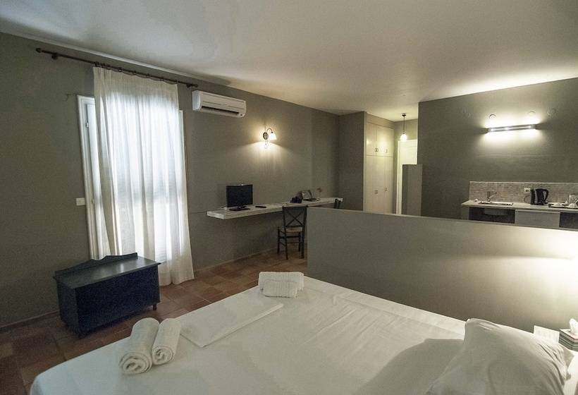 Triple Room Sea View, Mounda Beach