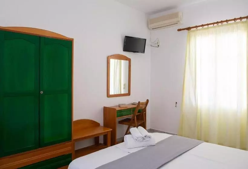 スタンダードルーム, Morpheas Pension Rooms & Apartments