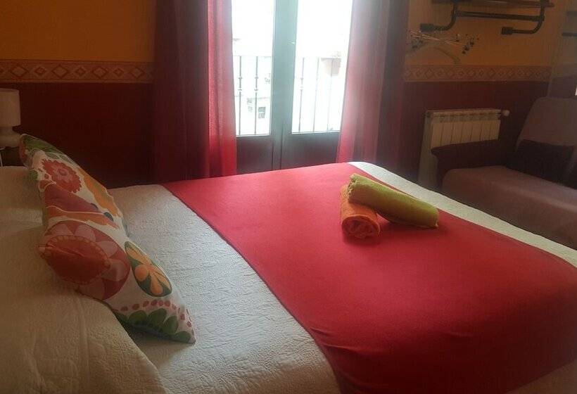 스탠다드 룸 공동 욕실, Pension Aries