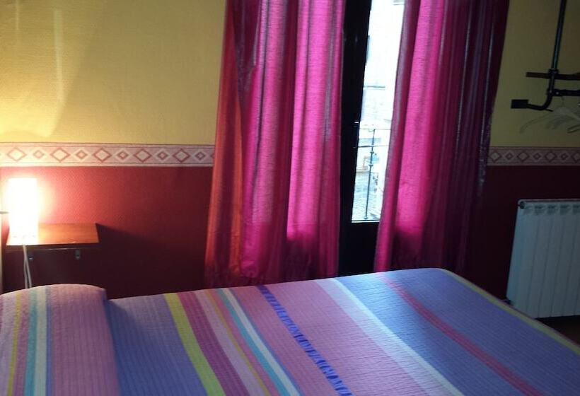 스탠다드 룸 공동 욕실, Pension Aries