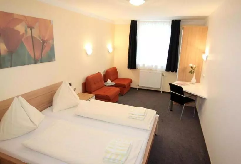 اتاق استاندارد, Pension Tennisweber