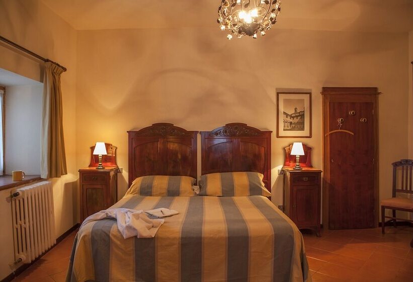 דירת חדר, Quercia Al Poggio