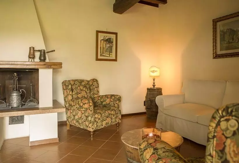 2 Bedroom Apartment Garden View, Quercia Al Poggio
