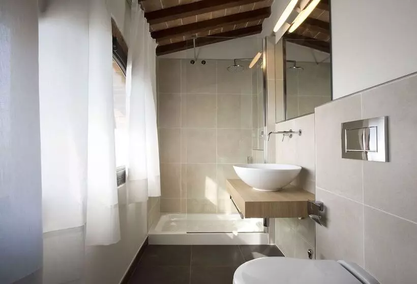 Standard-studio, Quercia Al Poggio