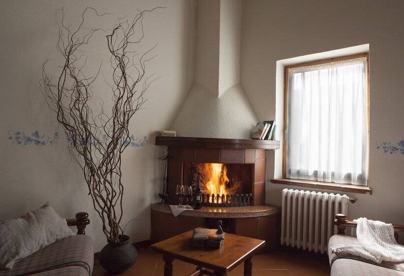 דירת חדר עם טרסה, Quercia Al Poggio