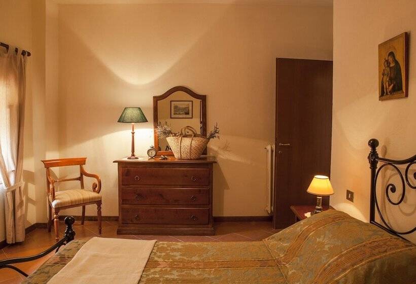 דירת שלושה חדרים, Quercia Al Poggio