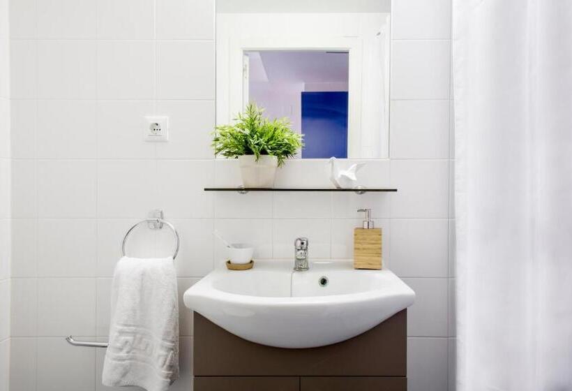 شقة من غرفة نوم واحدة متصلة, Residencia Universitaria Damia Bonet