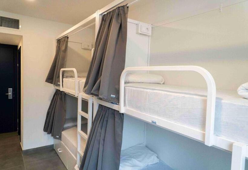 Кровать в Общей Комнате, Sea Hostel Barcelona