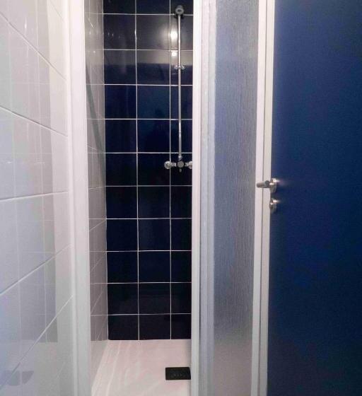 Четырехместный Номер Стандарт, Sea Hostel Barcelona