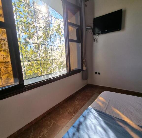 标准间带山景, L Oliveraie D Amizmiz