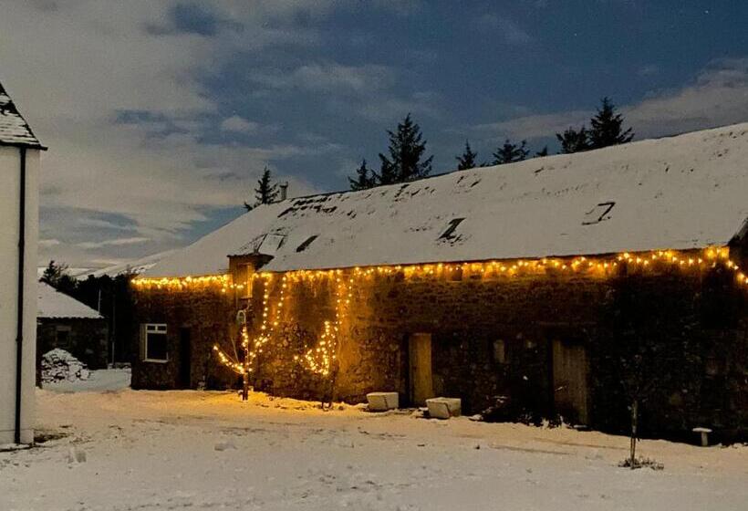 Номер Стандарт Вид на Горы, Ladyurd Farmhouse