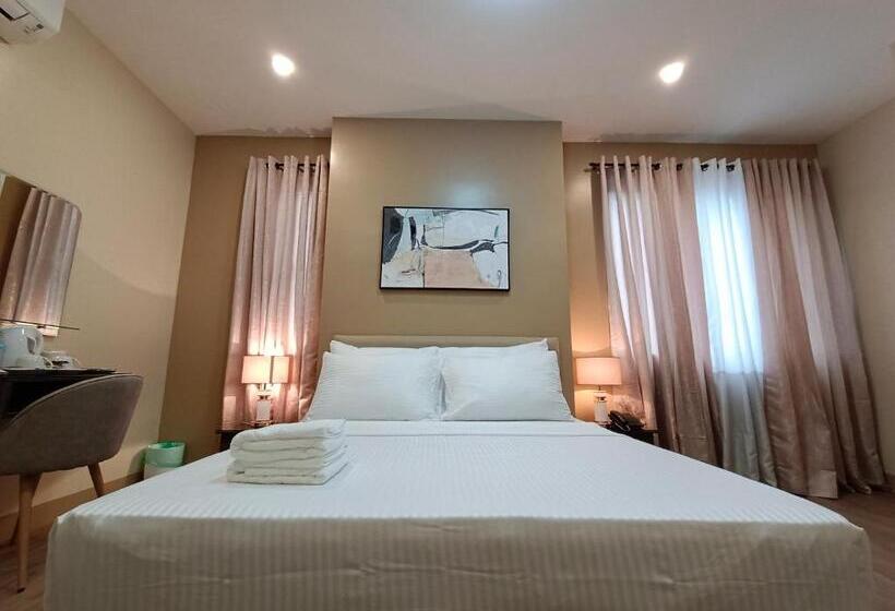 디럭스 룸, Beaver