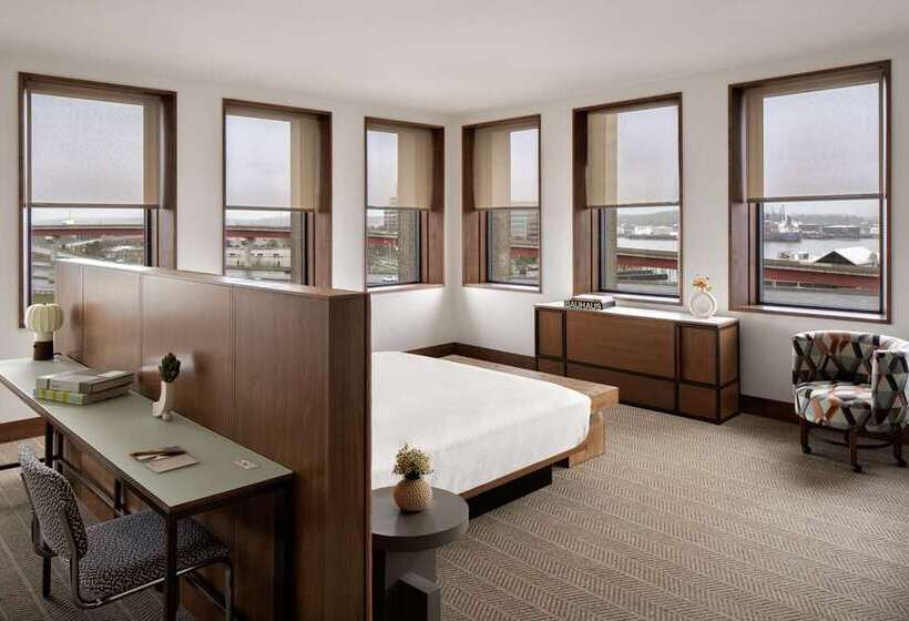 اتاق استاندارد با تخت بزرگ, Marcel New Haven, Tapestry Collection By Hilton