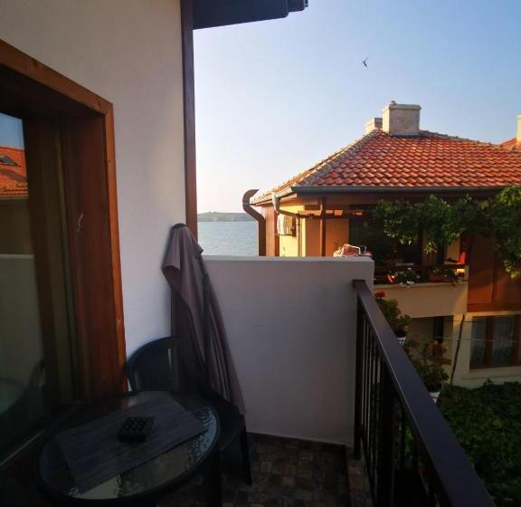 חדר סטנדרט נוף לים עם מרפסת, Damaris