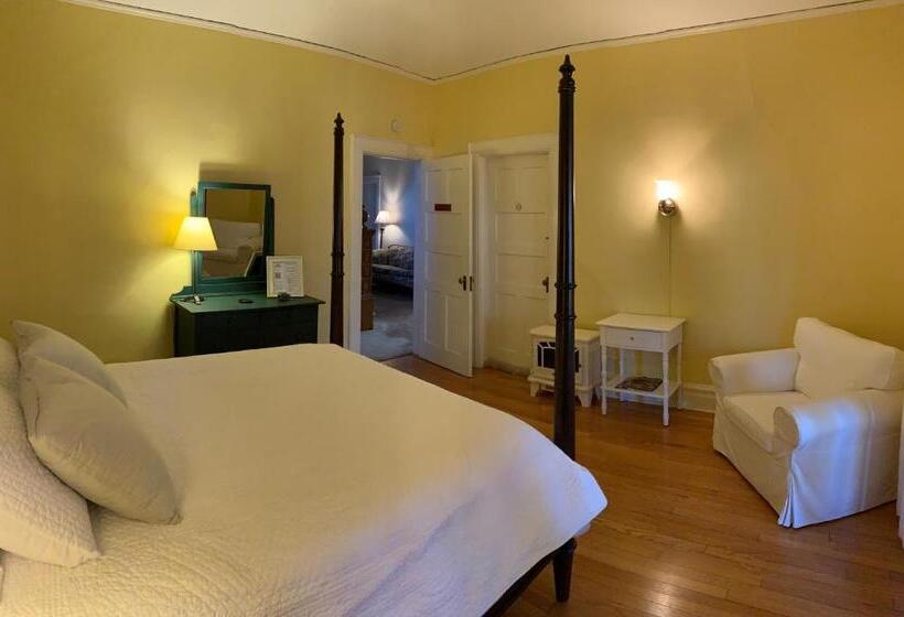 جناح ديلوكس, Franklin Manor Bed And Breakfast