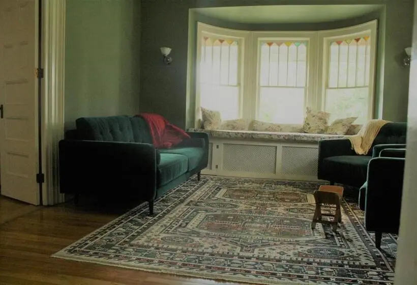 デラックスルーム, Franklin Manor Bed And Breakfast