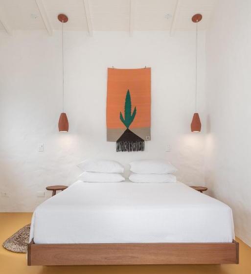 سوییت دوبلکس, Miradouro De São Sebastião