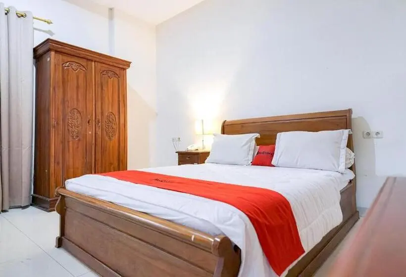 اتاق لوکس, Reddoorz @ Avros Guest House Medan